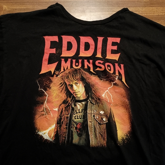 STRANGER THINGS EDDIE MUNSON T-SHIRT - 2XL // Netflix TV Show Horror Scary Tee - Picture 4 of 7